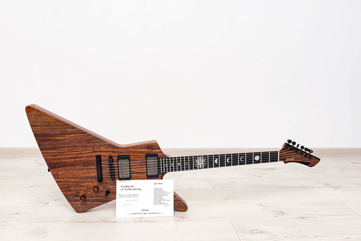 The Moon - Built by Augustin Cristian Apostol from antonioguitars.ro