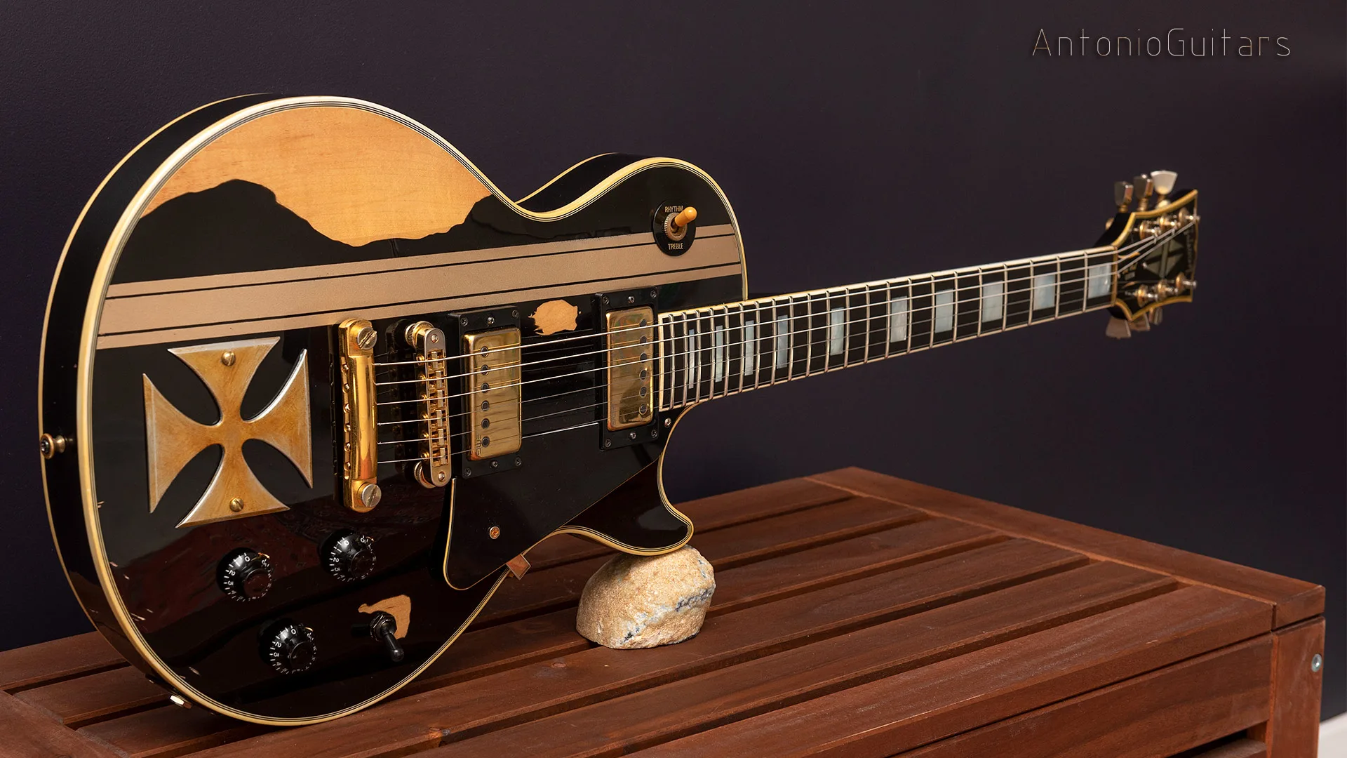 Gibson Les Paul Custom 1982 - Iron Cross customized by Augustin Cristian Apostol (#Avatar2100)