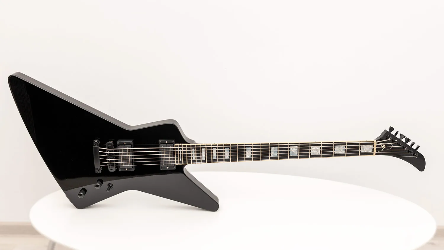 antonio_explorer_baritone_001