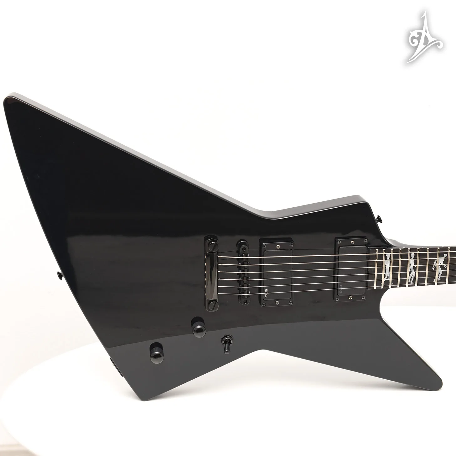 antonio-man-to-wolf-metallica-hetfield-002