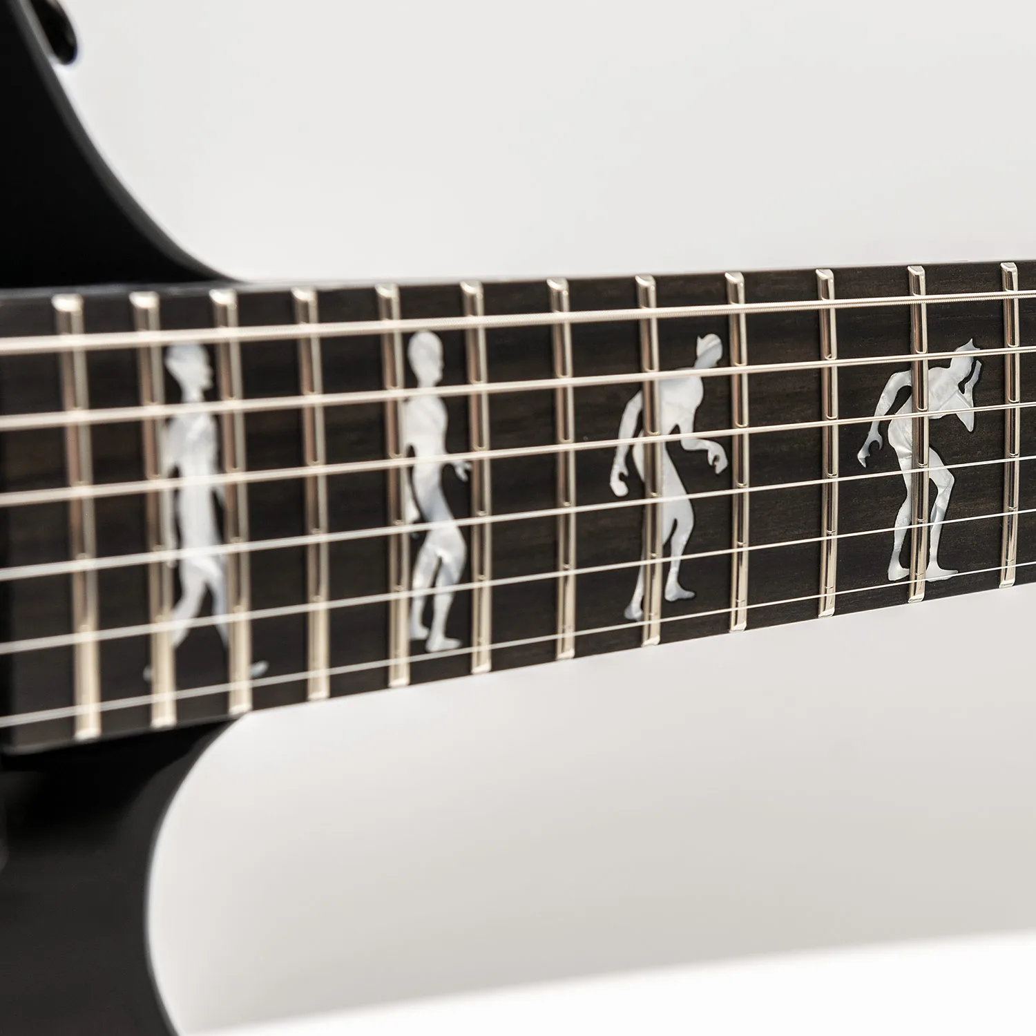 antonio-man-to-wolf-metallica-hetfield-005